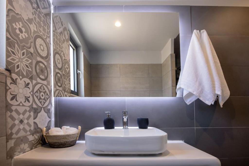 Pearl Suites And Villa Tínos المظهر الخارجي الصورة